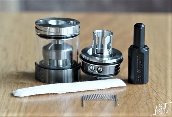 dead-rabbit-r-tank-blog-le-petit-vapoteur